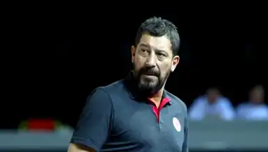 Ufuk Sarıca Beyin Pıhtısından Kurtuldu!