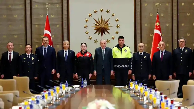 Erdoğan, Polislere Tam Destek Verdi